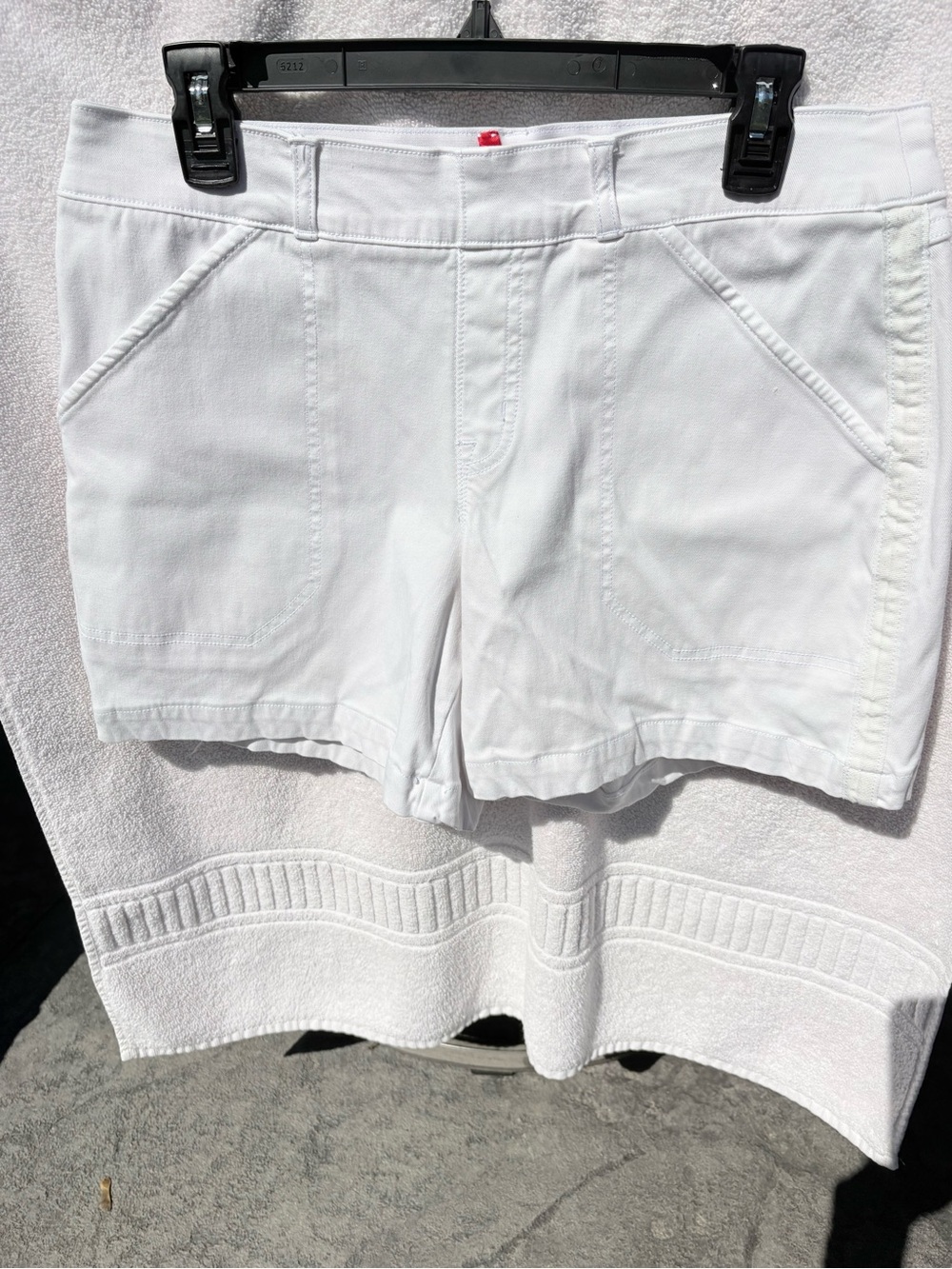 SPANX White Women's Stretch Jean Shorts